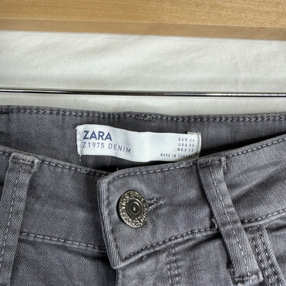 Zara Women's Basic Denim Dark Gray Jeans Size 8 - Picture 4 of 9